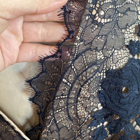 Twelfth Street by Cynthia Vincent- Sleeveless Lace Maxi Dress- Size Medium - Picture 12 of 17